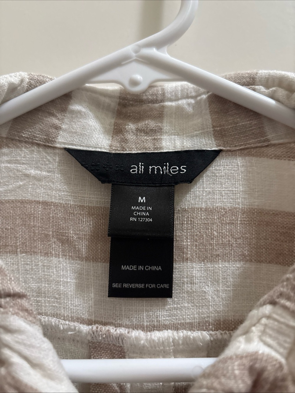 Ali Miles Linen Blend Button Down Size M Shirt Tan & White Beach Resortwear - Picture 2 of 6